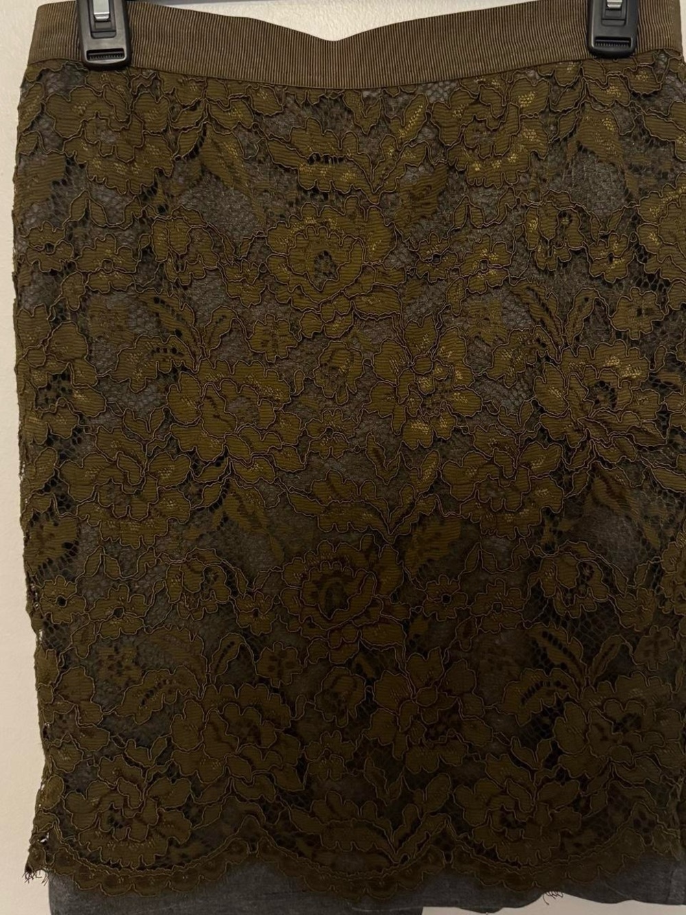 LOFT Olive Green Lace Overlay Pencil Skirt - Picture 2 of 7